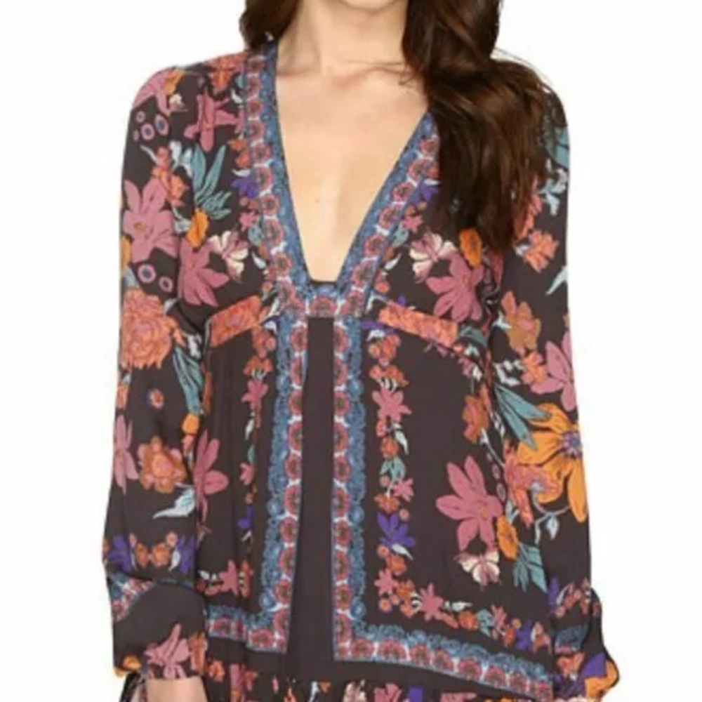 Free People Violet Hill boho dark floral v neck tunic